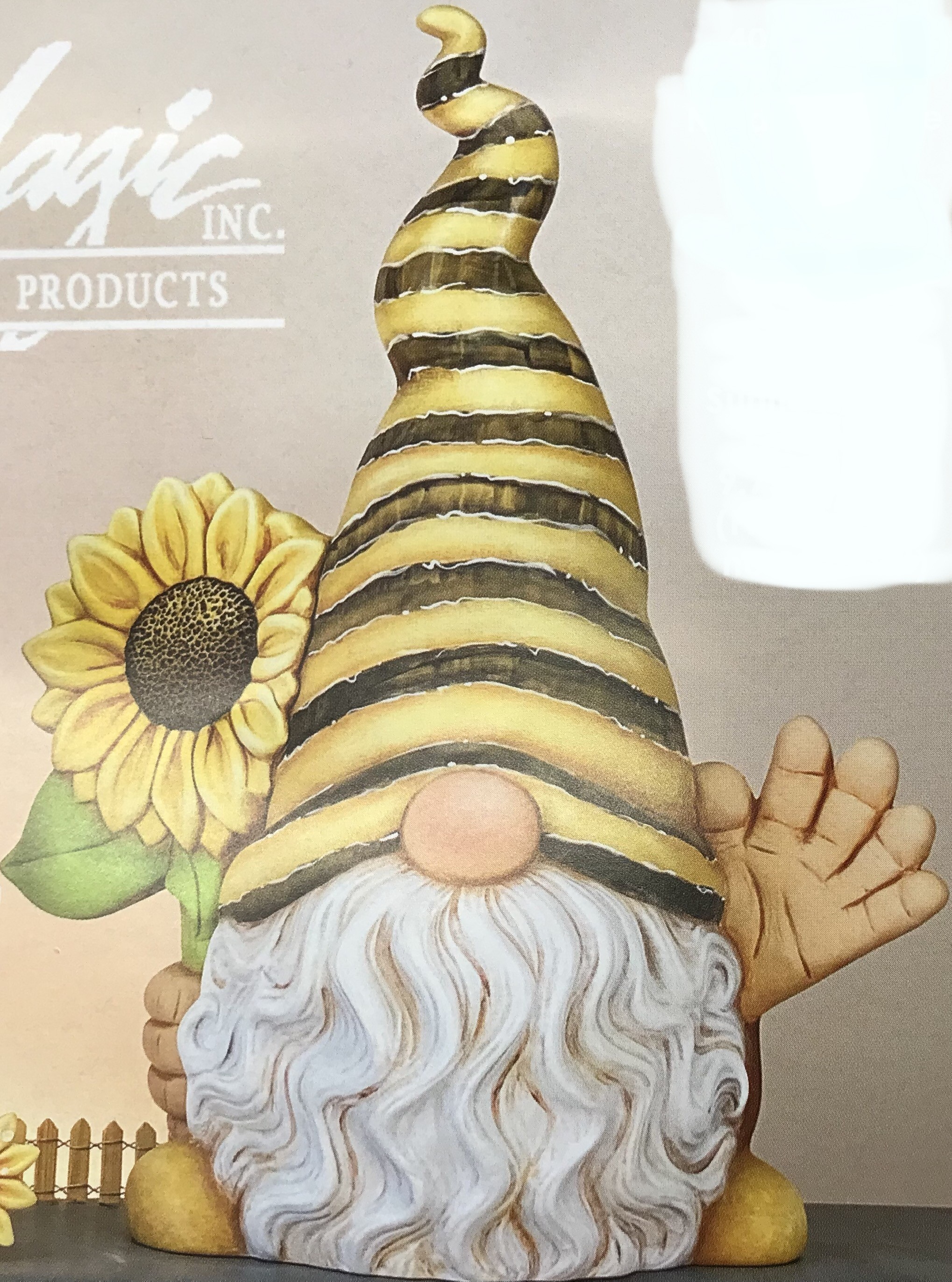 CM Frey Gnome Waving w/Sunflower 16”T