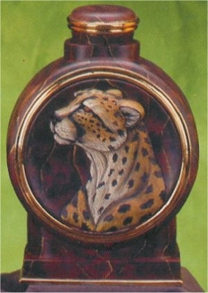 Cheetah Decanter 13.5"T