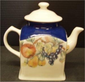 French Ctry Teapot 7"t