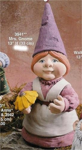 Gnome Lady w/Flower 13"T