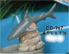 Shark 4.5 L x 3"H
